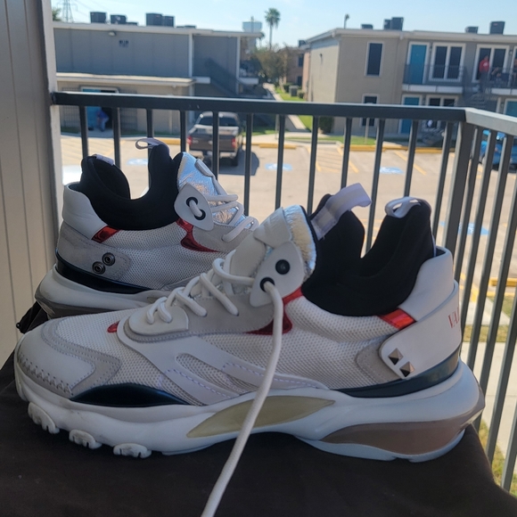 VALENTINO BOUNCE OVERSIZED RUNNER size 43 - Picture 9 of 16